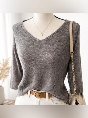 ONLY Charcoal and Gold Tone Metallic Shimmer Lightweight Knit Sweater | Medium
